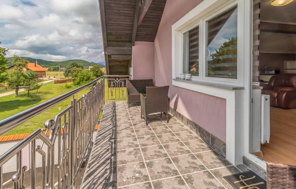 Apartments Sweet Home Оточац Экстерьер фото